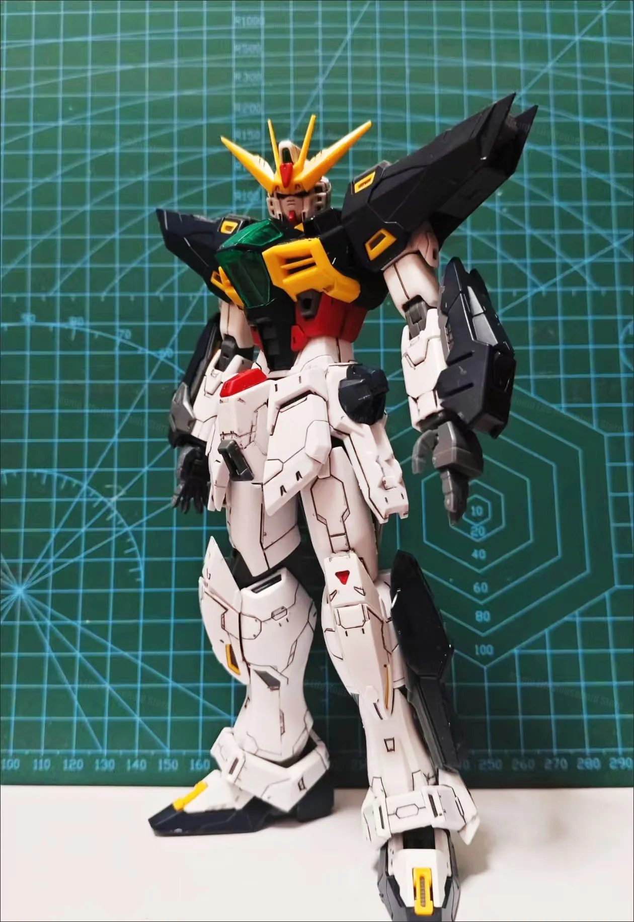 在庫あり DABAN MG 1/100 8803 DX ダブルX 組立モデルキット プラスチック製骨格 アニメアクションフィギュア ロボット プラスチックモデル ギフト おもちゃ