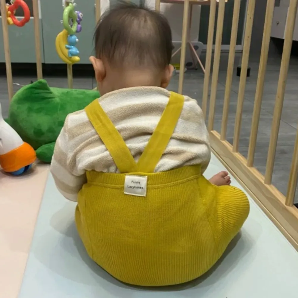 Newborn baby stocking weightlifting pants babies high-waisted shoulder straps nine-inch pantyhose trendy baby leggings infant