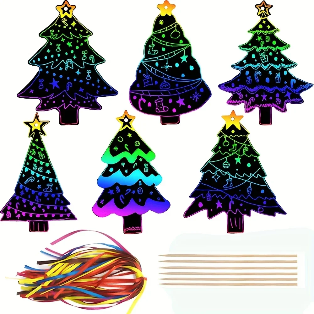 12 Stück gemischte bunte Rubbelkunstpapiere mit Weihnachtsbaum-Designs, perfekt für DIY-Dekorationen und Partyverzierungen.