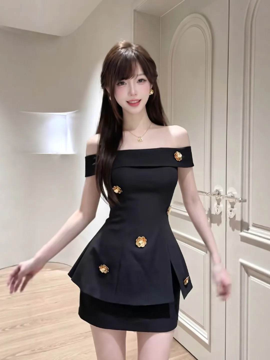 

Korean Style Fashionable One-Shoulder Bodycon Skirt And Top Set Women's Summer Outfit Comfortable Short Sleeve T-Shirt