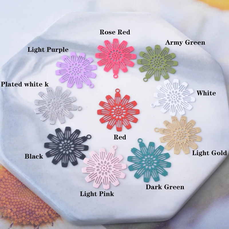 30 Stück AB1078 Messing-Schmuckanhänger in Hellgold, Blumen-Charms, DIY-Zubehör für Damen-Ohrringe und -Halsketten – Detail 3