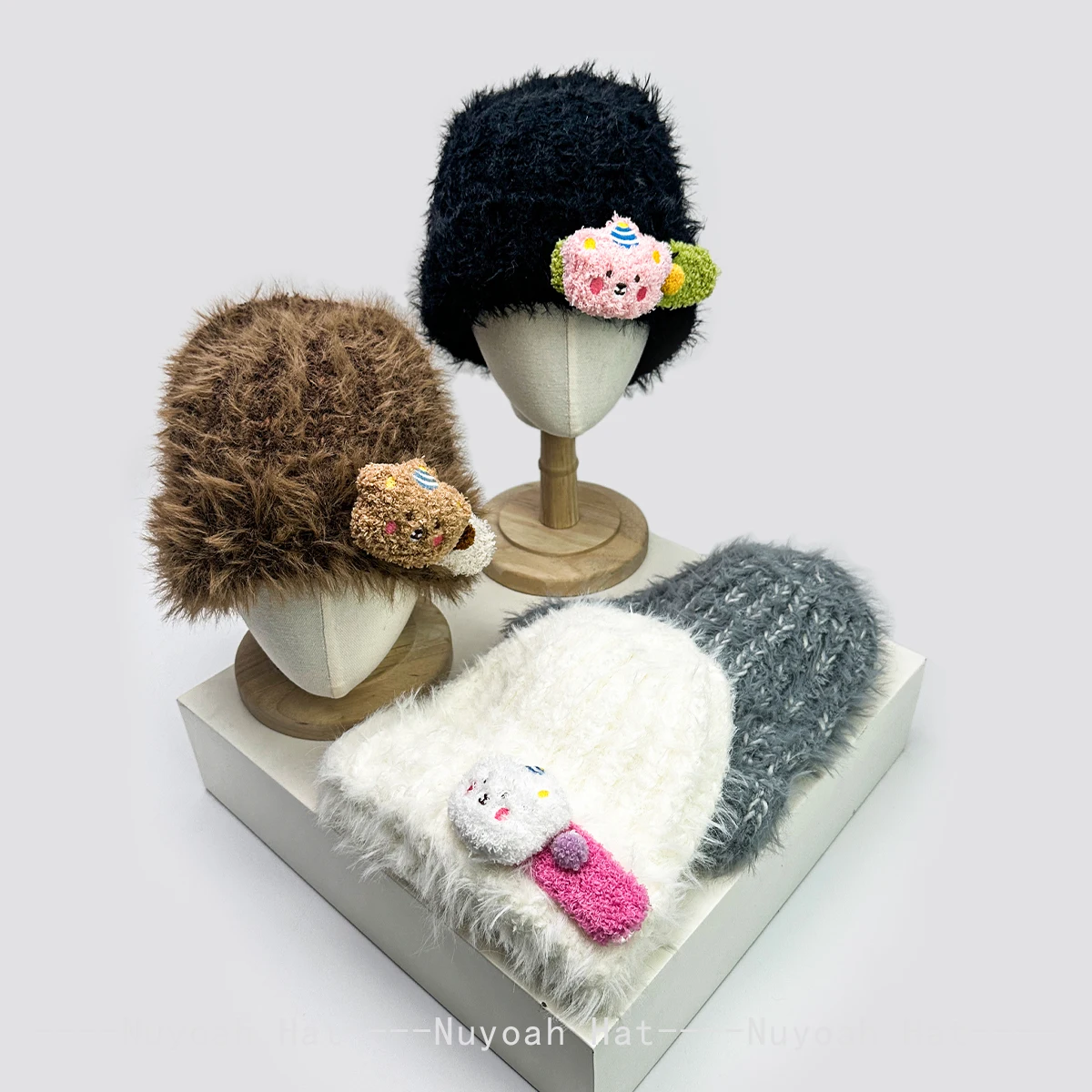 

New Women Cartoon Bear Hair Clip Plush Knitted Hats Warm Korean Fashion Simple Beanies Casual Versatile Sweet Cute Skiing ins