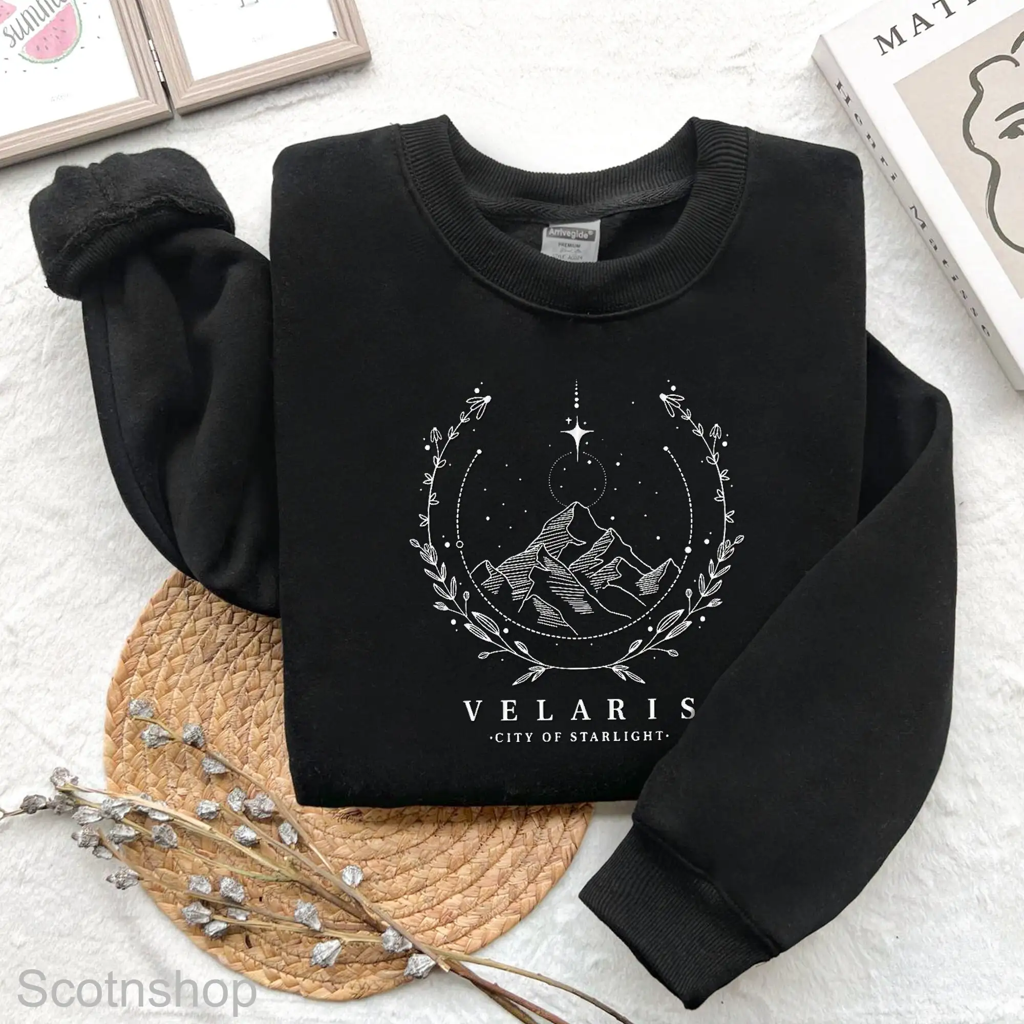 

Velaris City of Starlight Slogan Women Sweatshirt Romance Astral Mountain Range Garland Print Valentine's Day Couple Girl Tops