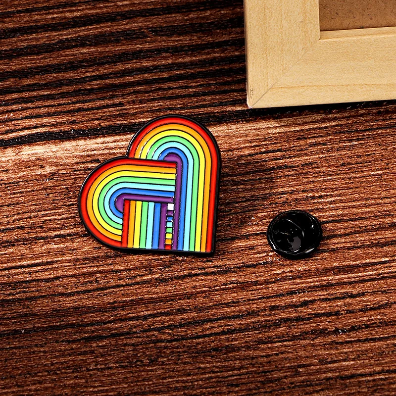 rainbow heart enamel Pins Brooches Decoration label jewelry Badges For bag Clothes Backpack accessories DIY gift