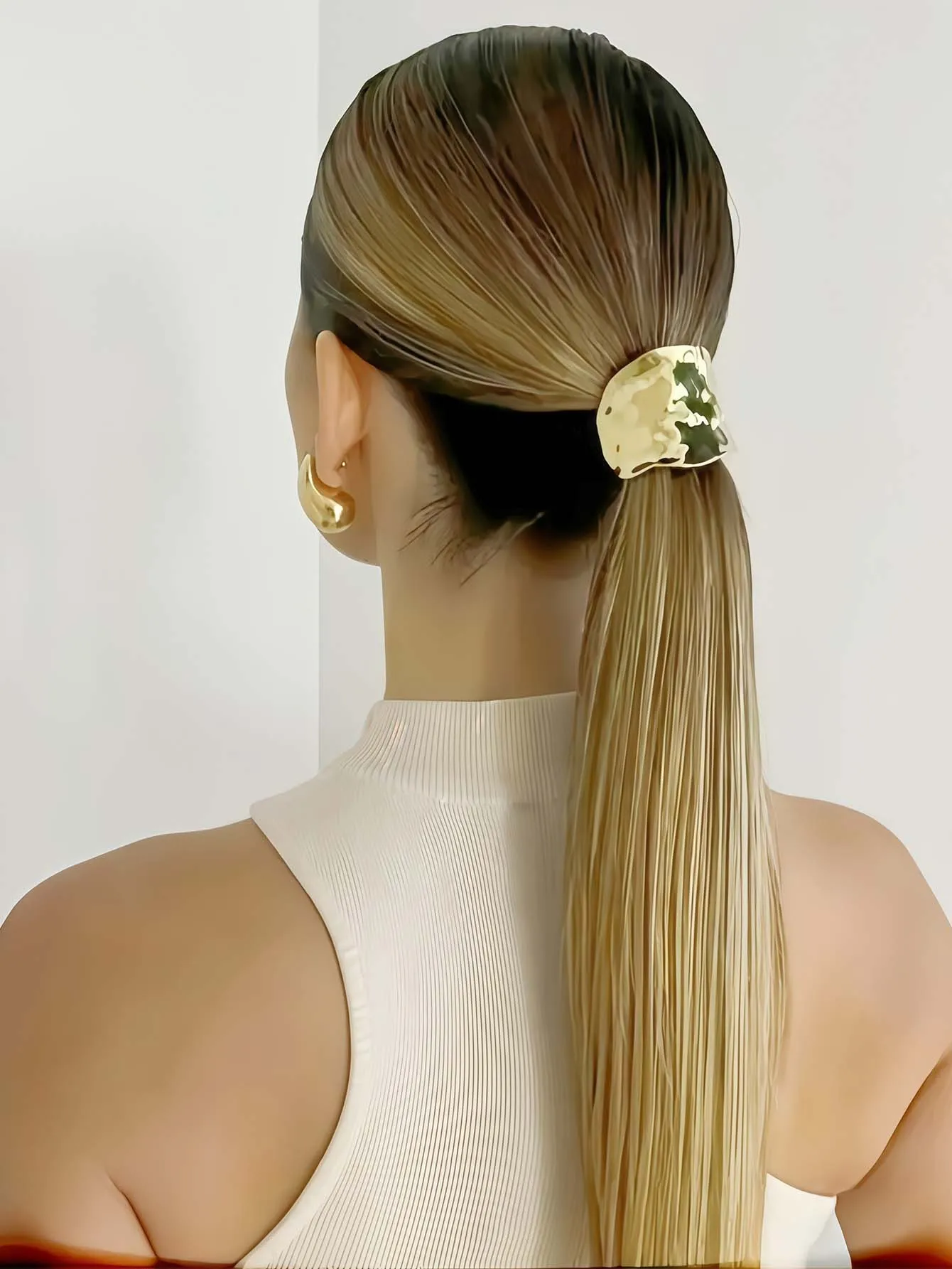 

1pc Women's Luxury Golden Hair Tie - Metal Geometric Decoration, Modern Minimalist Hair Clip, Ponytail Holder & Gift for Wedding