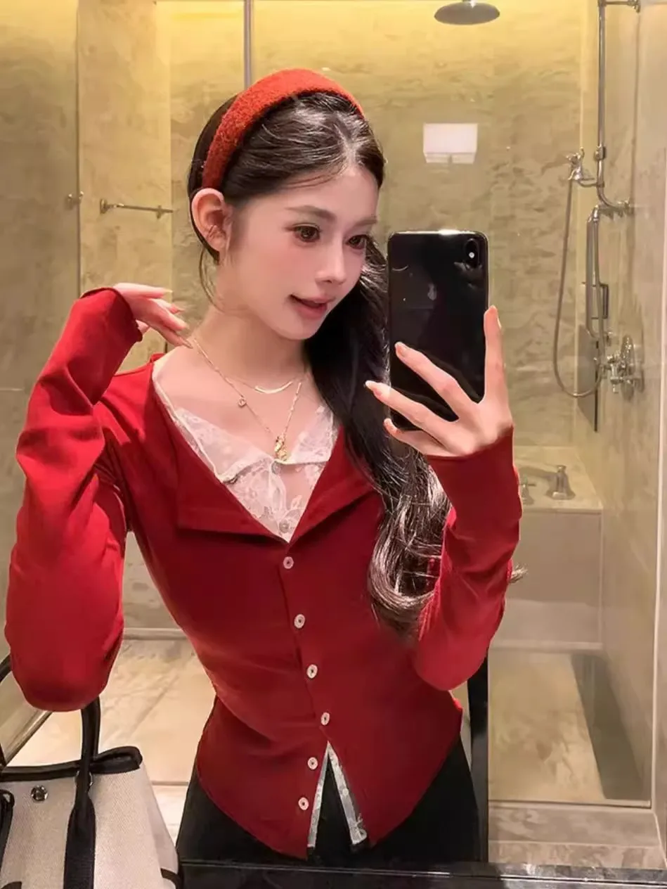 레드 레이스 롱 슬리브 티셔츠 여성 유니크 패치워크 베이스 티셔츠 탑 한국 스타일 출퇴근 클래식 패턴 얇은 바디핏