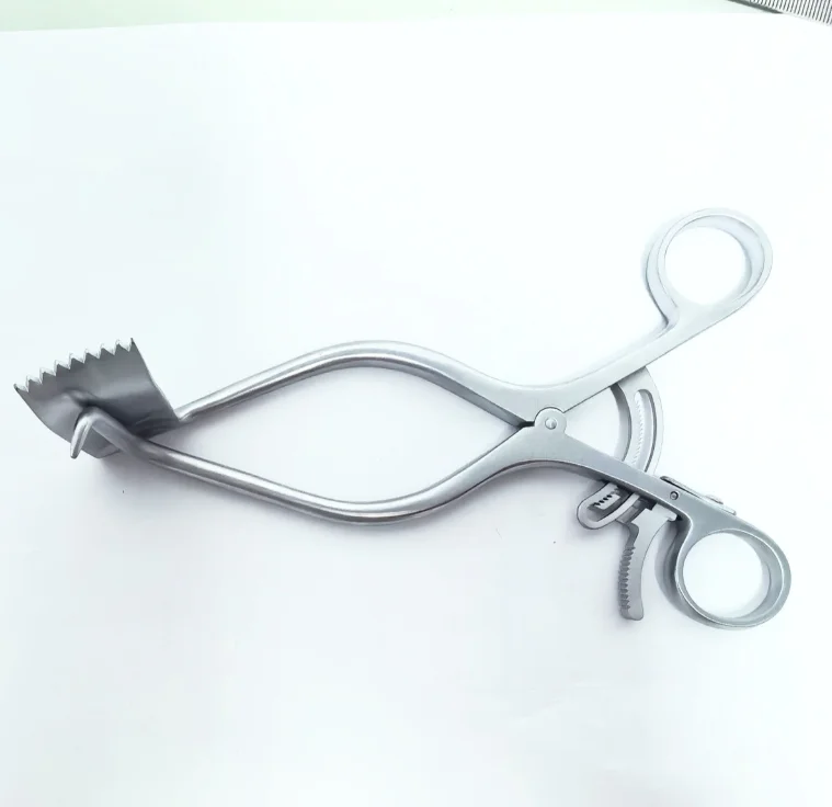 Orthopedic Single Hook Tissue Retractor Spinal Skin Retractor Stainless Steel Guard Plate Multi Tooth 40mm Hook Depth