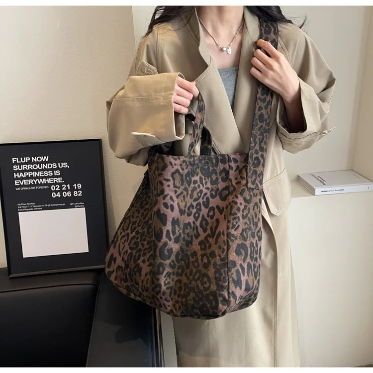 Tote Bag Woolen Leopard Print Fashion High-Capacity Shoulder Bag Pures and Bags Crossbody Unisex Travel Bags