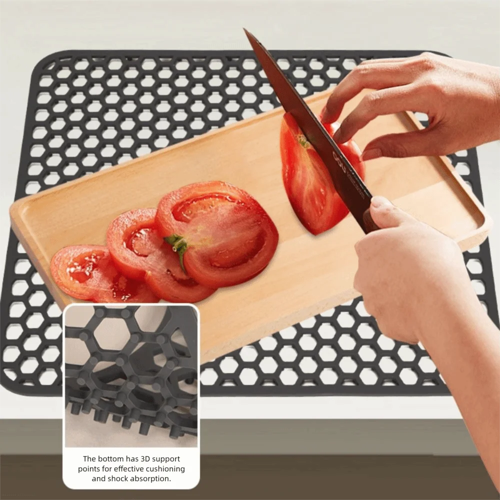Household Heat Insulation Kitchen Sink Mat Silicone Quick Drain Dishes Drying Mat Hollow Anti-scratch Countertop Mat Tableware