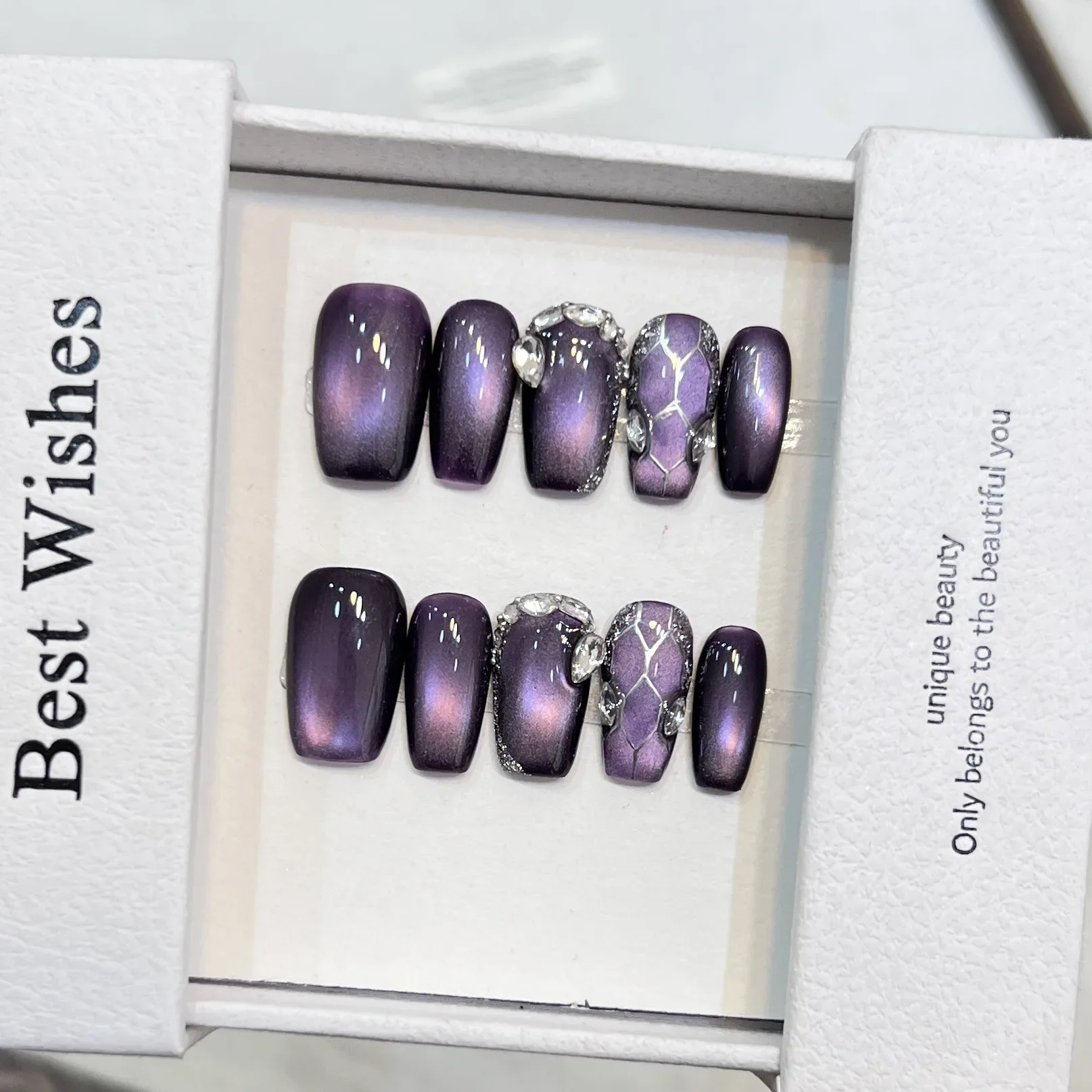 

10pcs Art Purple Cat's Eye Mid-length Square Handmade False Nail Full Cover Nail Tip Reusable Diamond Design Press on Fake Nails