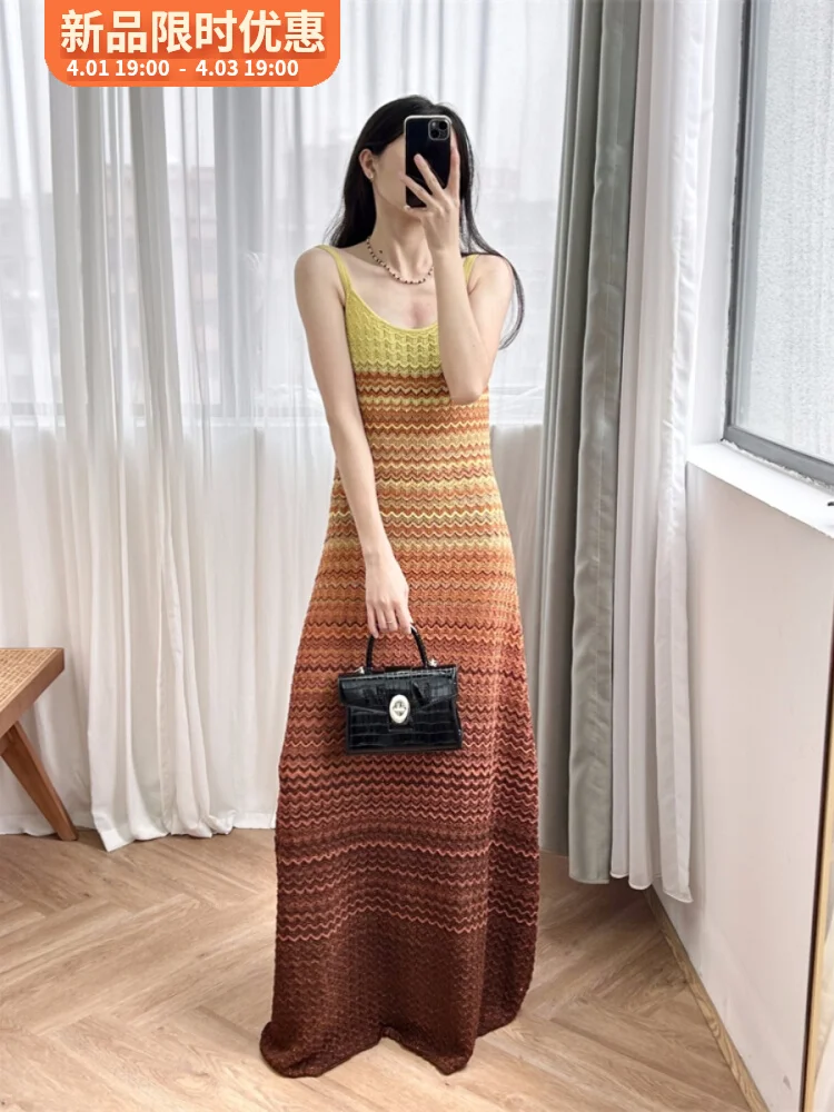 Sleeveless long skirt French gradient camisole knitted dress 2024 summer new style sunset glow seaside vacation gentle style