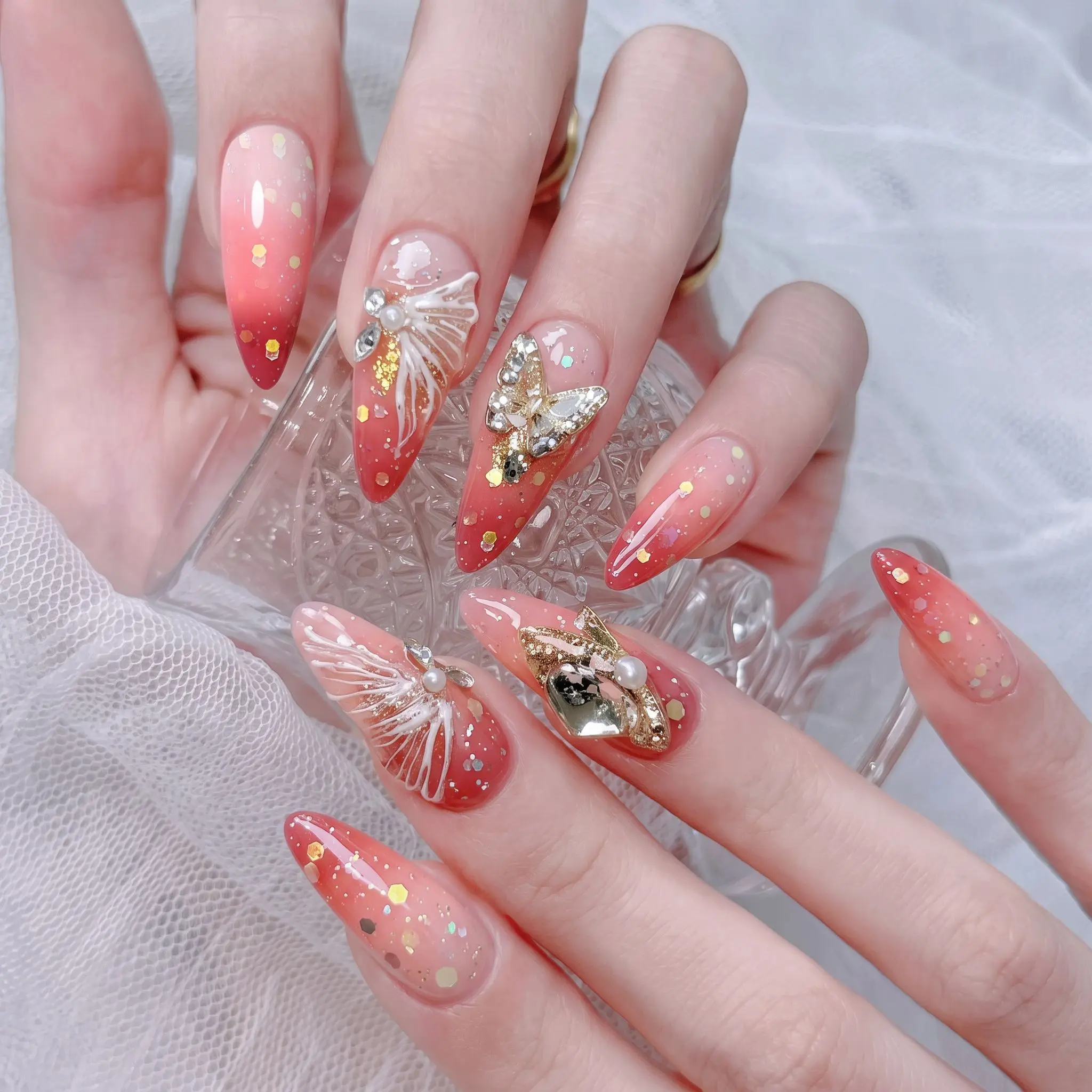 Hassleless Peach Wine Red Gold Temperature Changing Nail Polish Gel, Single Tube, Moderate Gel Consistency, Smooth Application