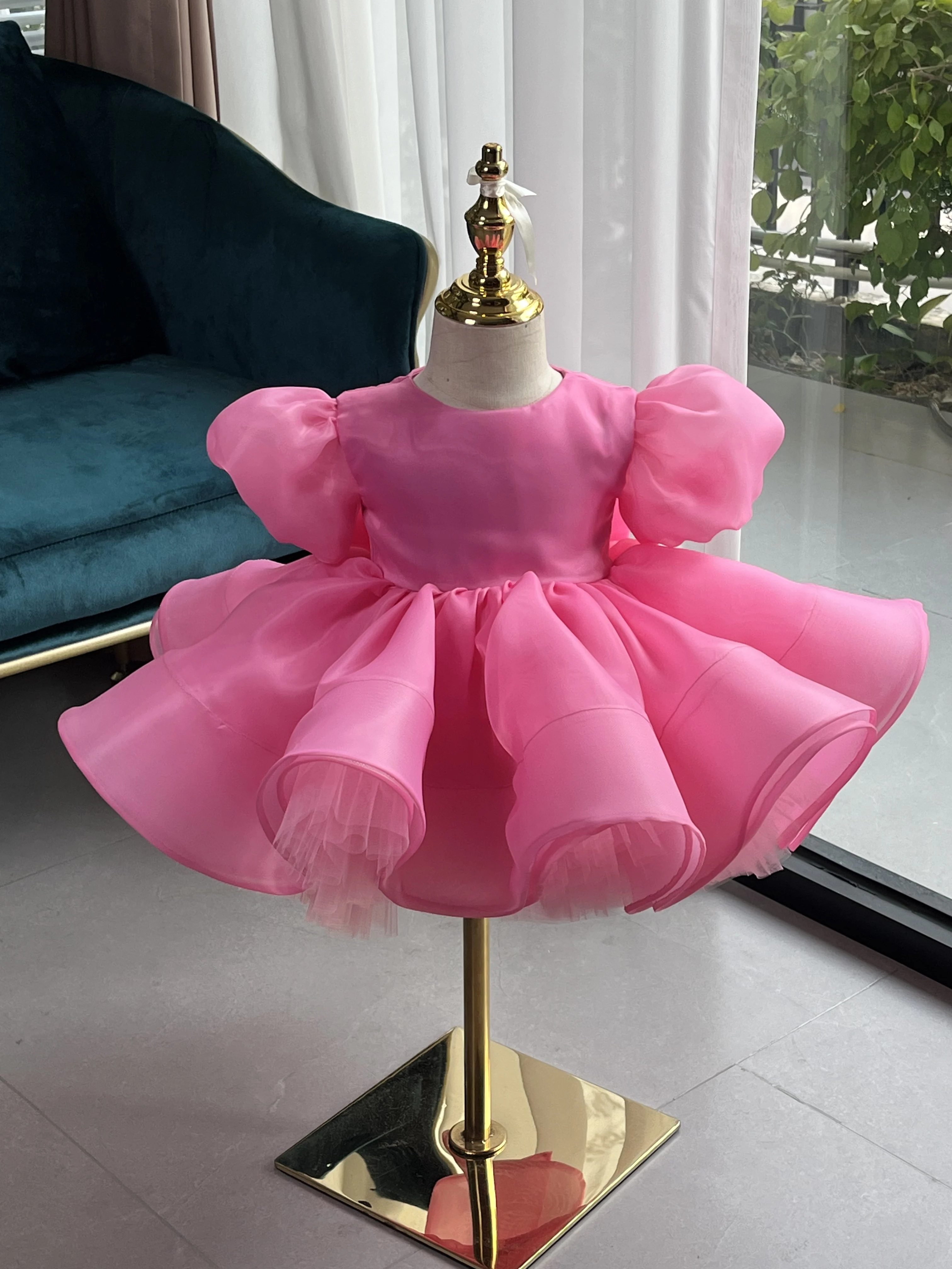 The new toddler baby girl year old dress girl dress bubble sleeve princess skirt cute bow baby first Christmas dress