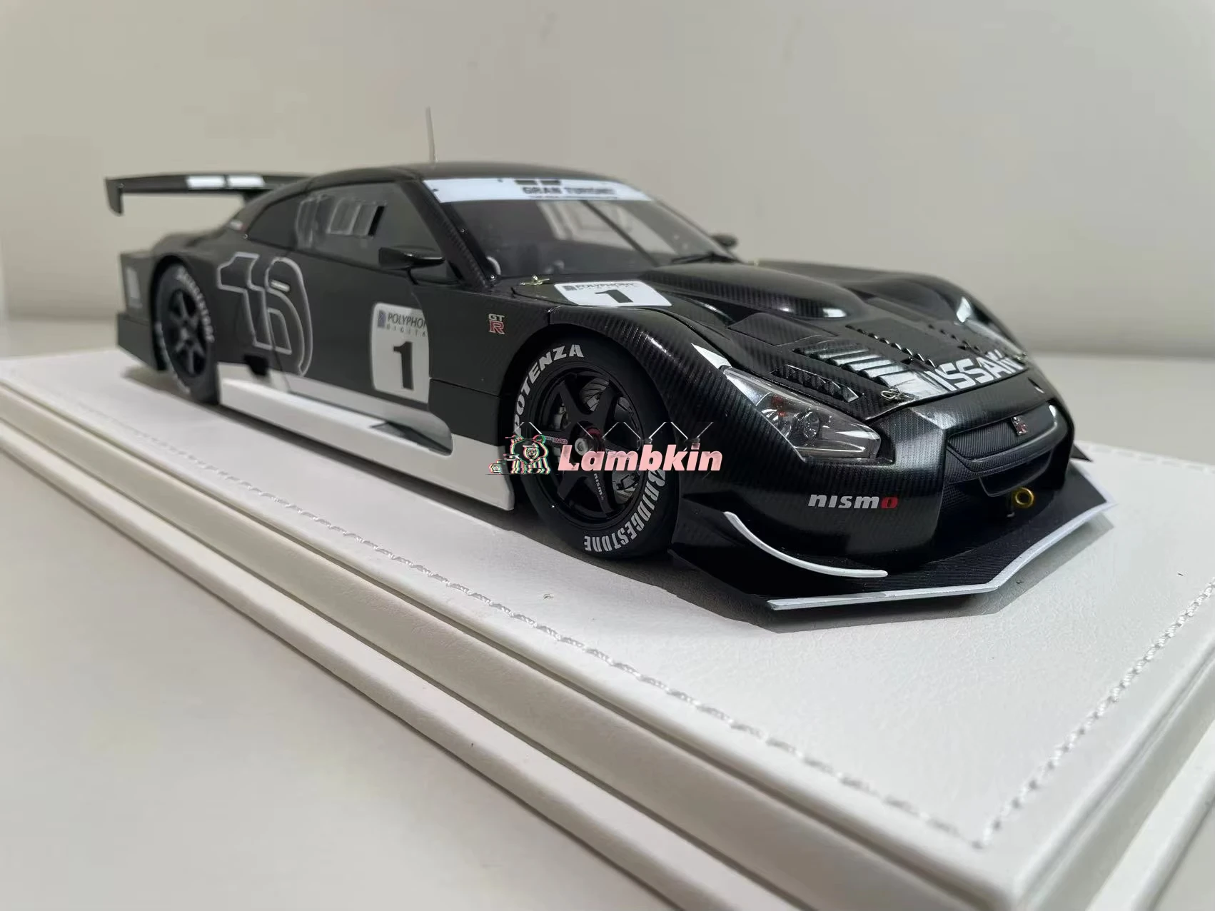 AUTOart 1/18 GT-R gt500 game version gt5 black carborn gtr openable Collectible Christmas Gifts Ornaments Car Model