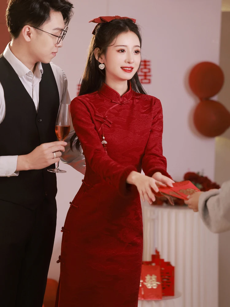 

Thiened Long Sve Wedding Dr Chinese Sle New Bride Gown Winter Flag Robe Engagement Par Fem Cus Made Red