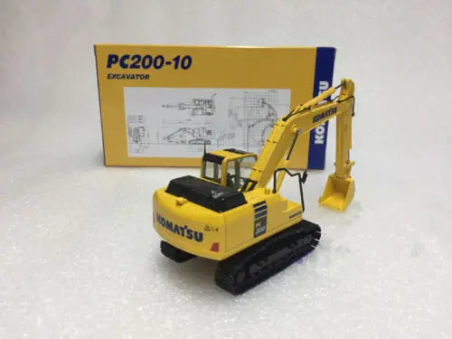 Komatsu PC200-10 Excavator 1/50 Scale DieCast Model New in Original Box