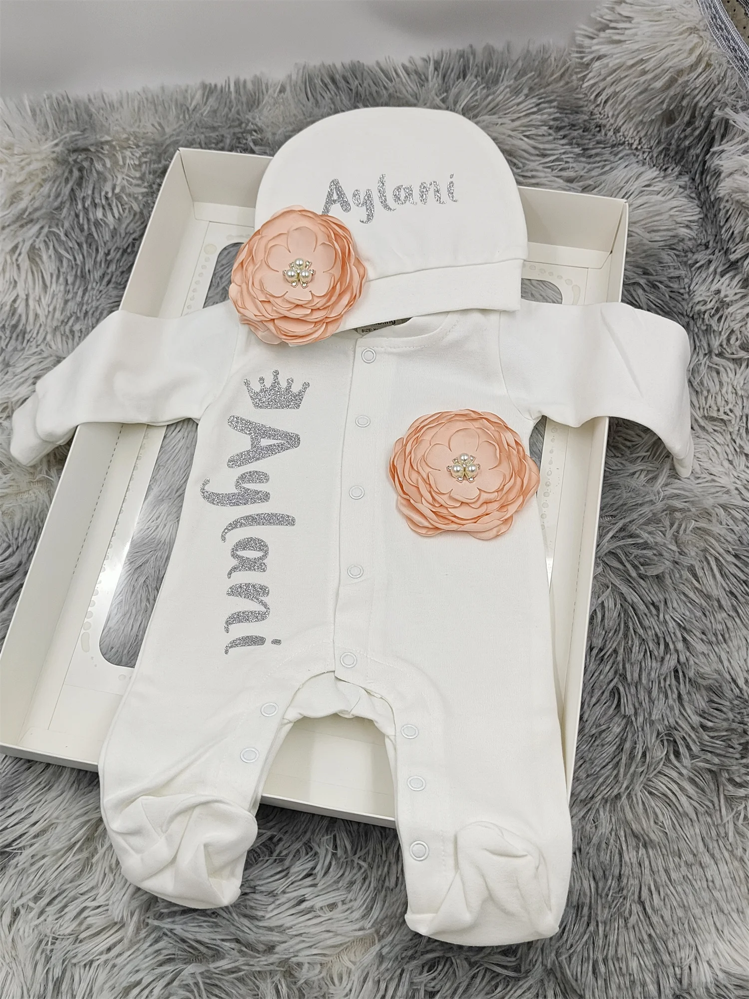 زهرة الباستيل الوردية من الشرق الأوسط اسم مخصص عطلة التخصيص الحصري سوبر جو حالمة مجموعة تألق