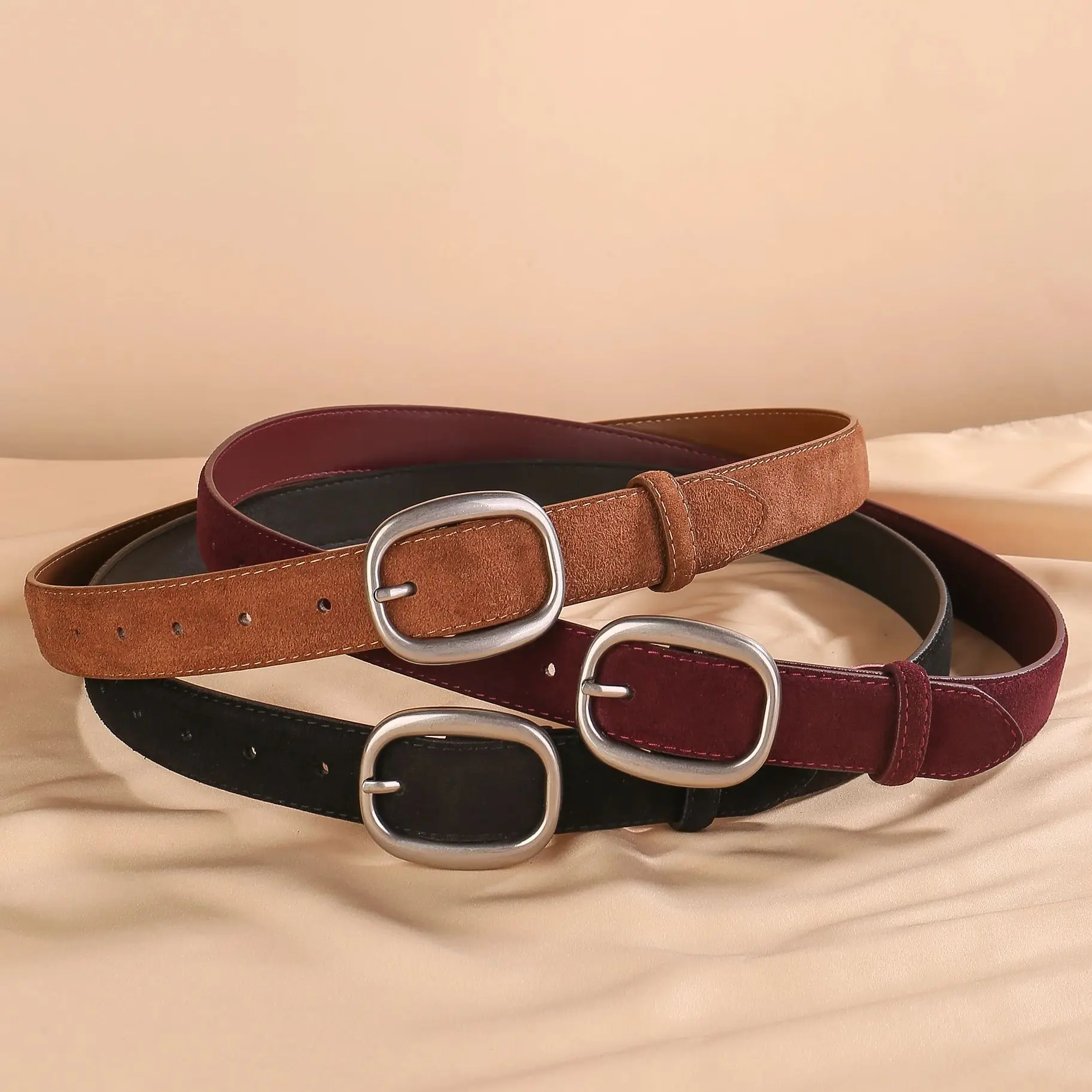 الفاخرة المرأة الجلد المدبوغ جلد البقر حزام جلد خمر الفضة مشبك 2.8 سنتيمتر حزام الإكسسوارات لفساتين والجينز