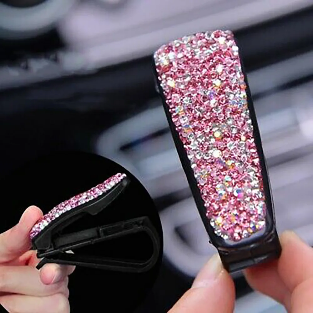 Convenient In-Car Glasses Storage Clip Attaches to Sun Visor with Stable Grip and Adjustable Angle for Eyewear Protection