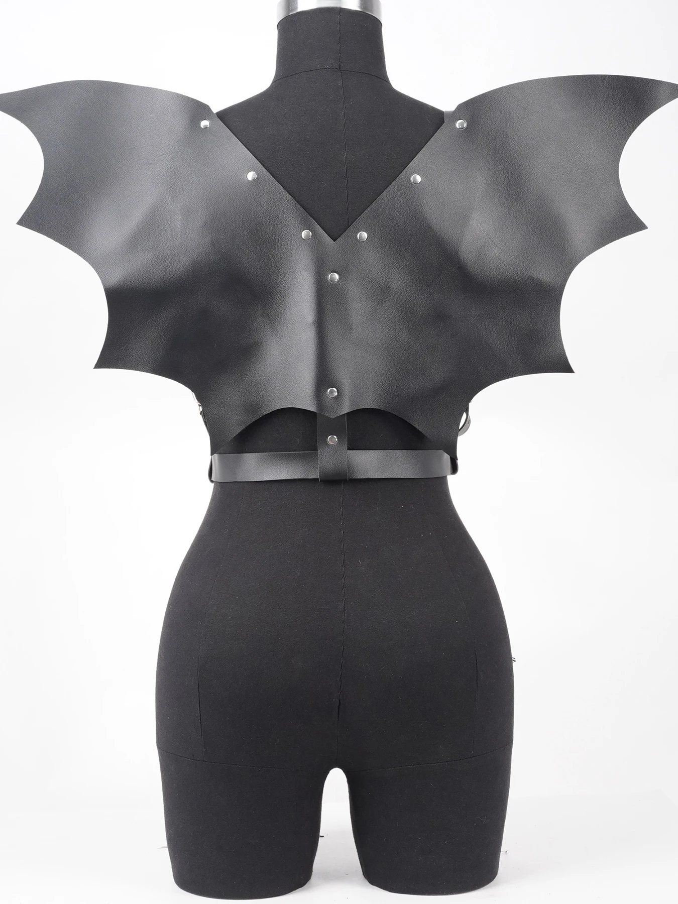 Punk Leder Körperkette Punk Leder Taillenkette Punk Taillengürtel Damen Halloween Fledermausflügel-Gurt, Punk Gothic Leder Verstellbarer Schultergurt, Cosplay Kostüm-Accessoires, Clubwear Outfit, Festival – Detail 6