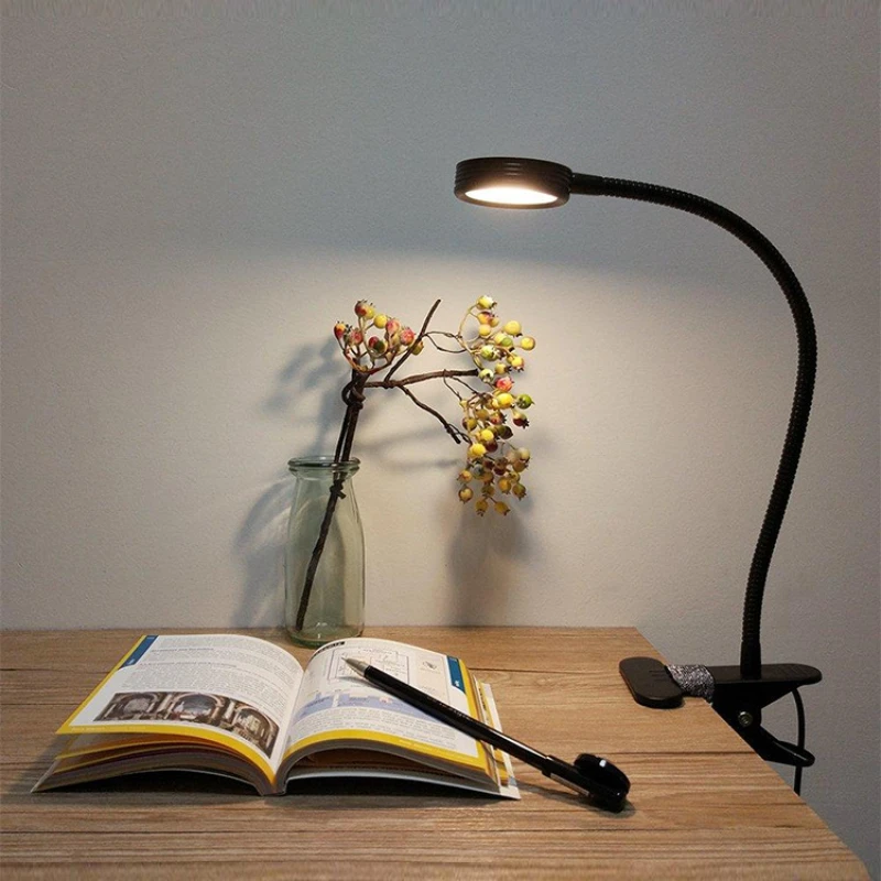 

LED Metal Clip Lamp Dimming and Color-Changing Temperature USB Plug-in Reading Student Desk Lamp