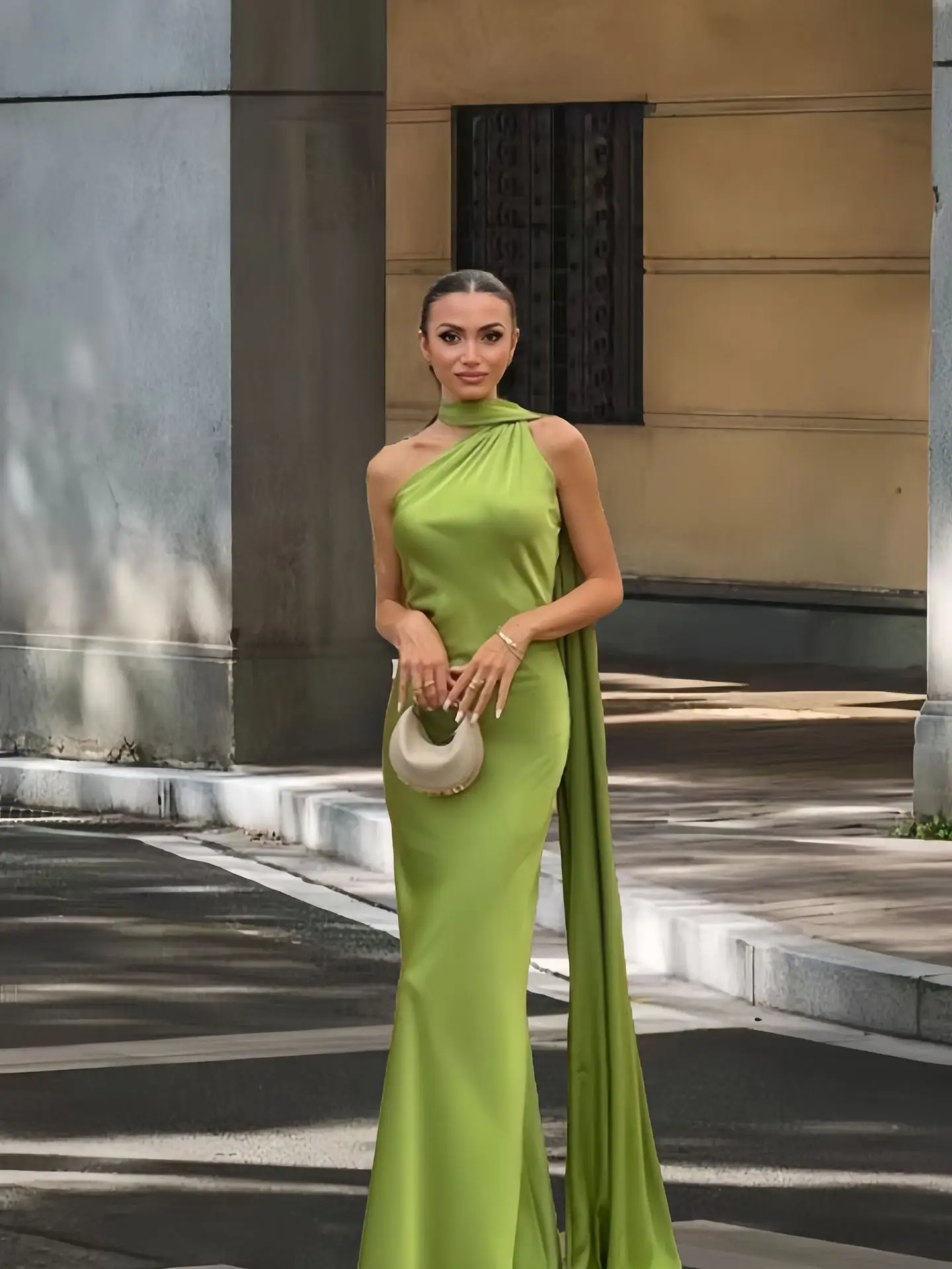 Elegancka sukienka maxi z satynową wstążką, wiązana na szyi, damska, bez pleców, z odkrytymi ramionami, bez rękawów, na imprezę, wieczorowa, lato 2025