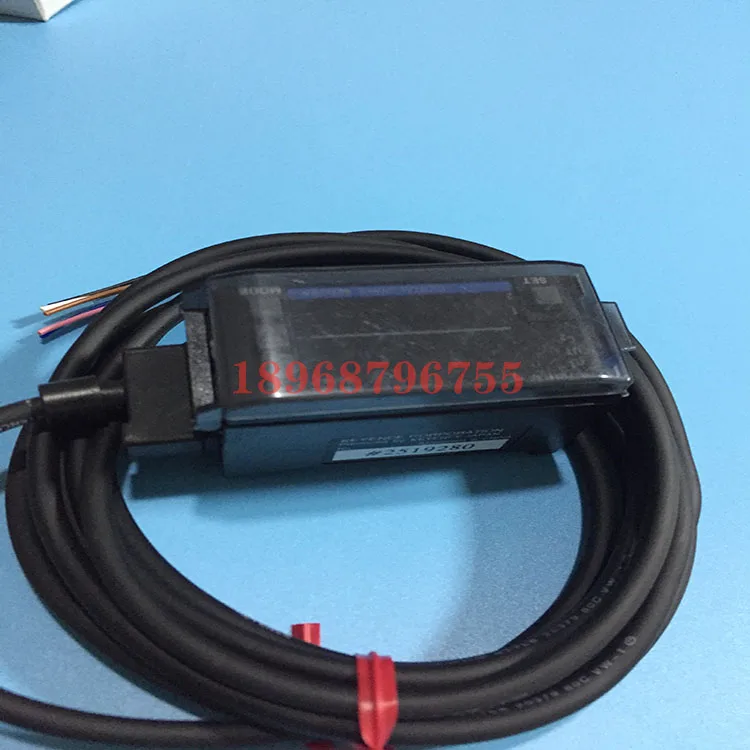 2025 KEYENCE Japan KEYENCE FW-V20 Digital Ultrasonic Sensor