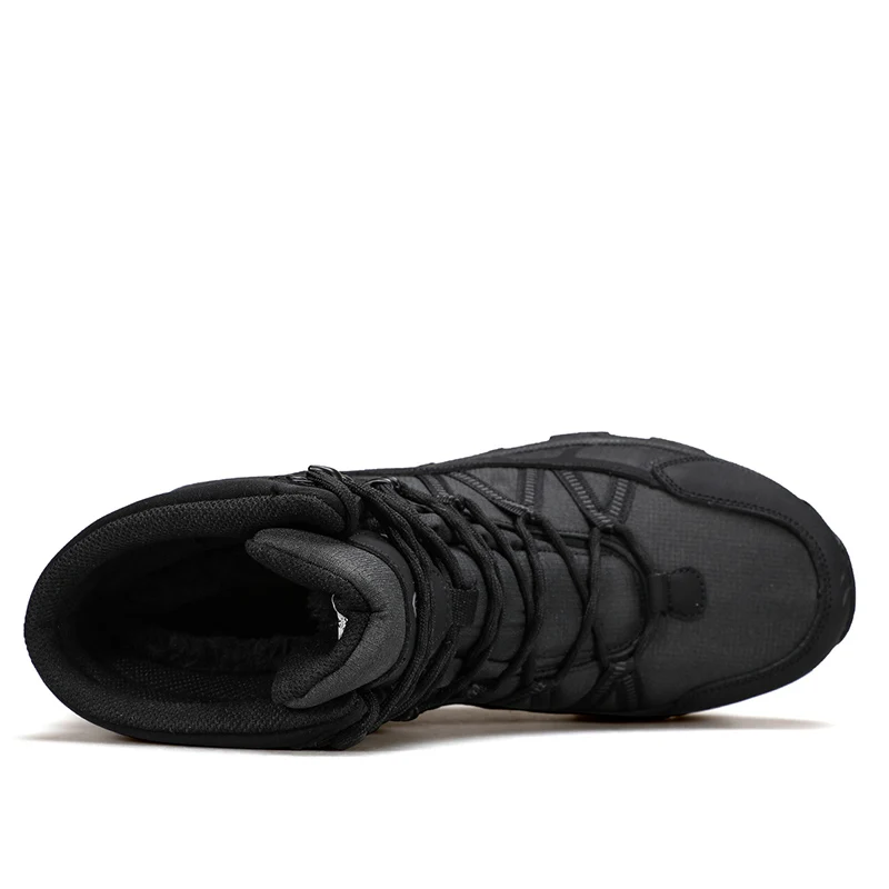 Рисунок 4 - Зимние женские кроссовки HUMTTO