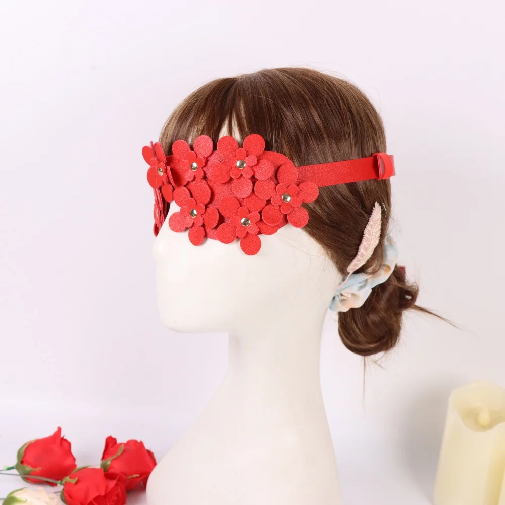 Red Flower Decorated Eye Mask Fashion Party Ball Mask Sexy Half-Face Cover Masquerade Prop Festival Performance Photo Accessory