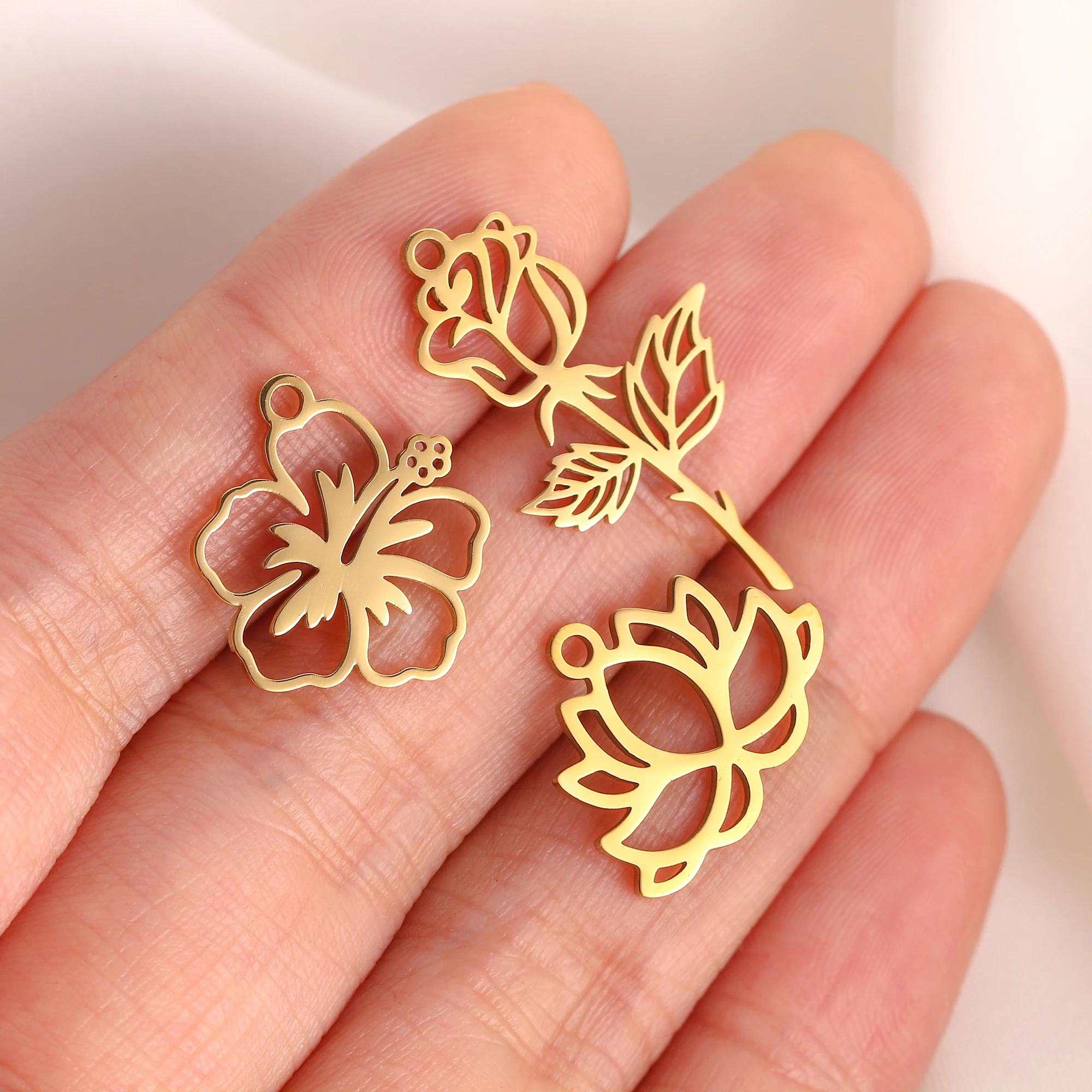 5PCS Nette Sonne Blume Charms Rose Blume Gold Farbe Charme Für Schmuck Machen Liefert DIY Halskette Ohrring Armband Zubehör – Detail 5