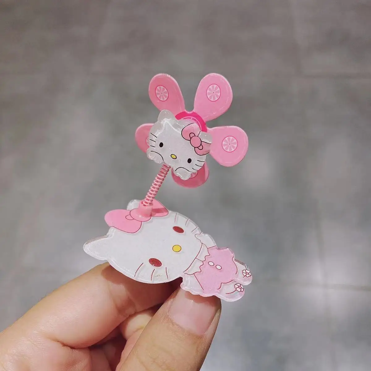 TAKARA TOMY – pince à frange rotative pour fille, rose, mignon Hello Kitty, en acrylique, amusant, doux