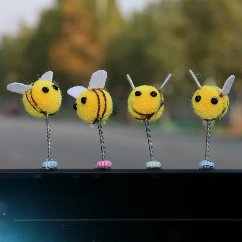 Car Center Console Decor Cute Coil Spring Little Bee Car Rearview Mirror Hanging Pendant Ornament Auto Interior Accessories Gift