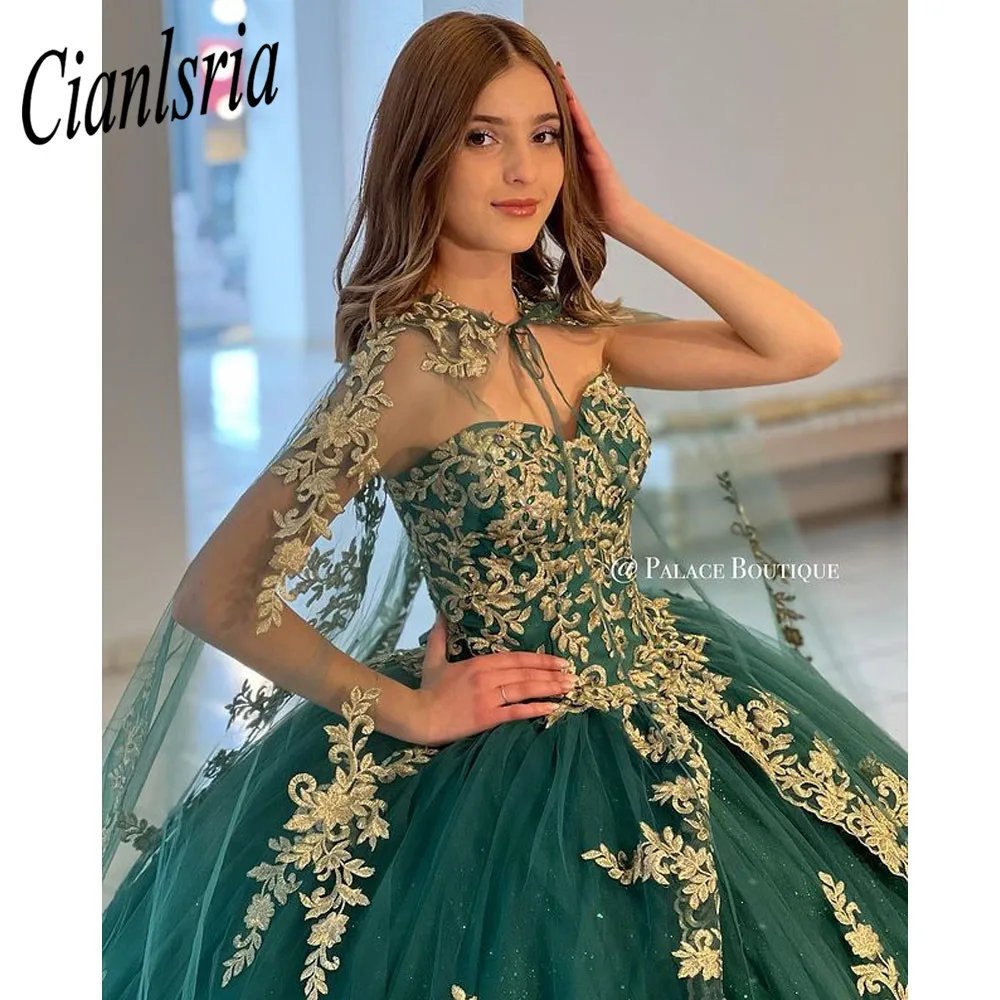

Green Princess Quinceanera Dresses With Cape Applique lace-up corset Volume vestidos de 15 anos prom Pageant Dress
