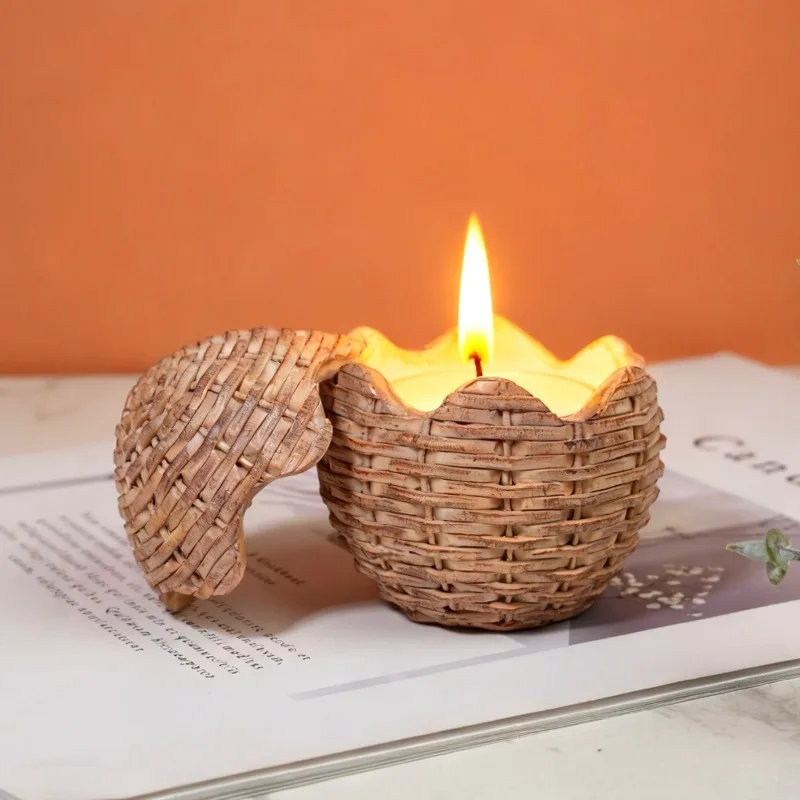 

Resin Woven Rattan Egg Shape Candle Holder, European Style Tealight Sculpture Easter Table Home Office Decor Handicraft Gift