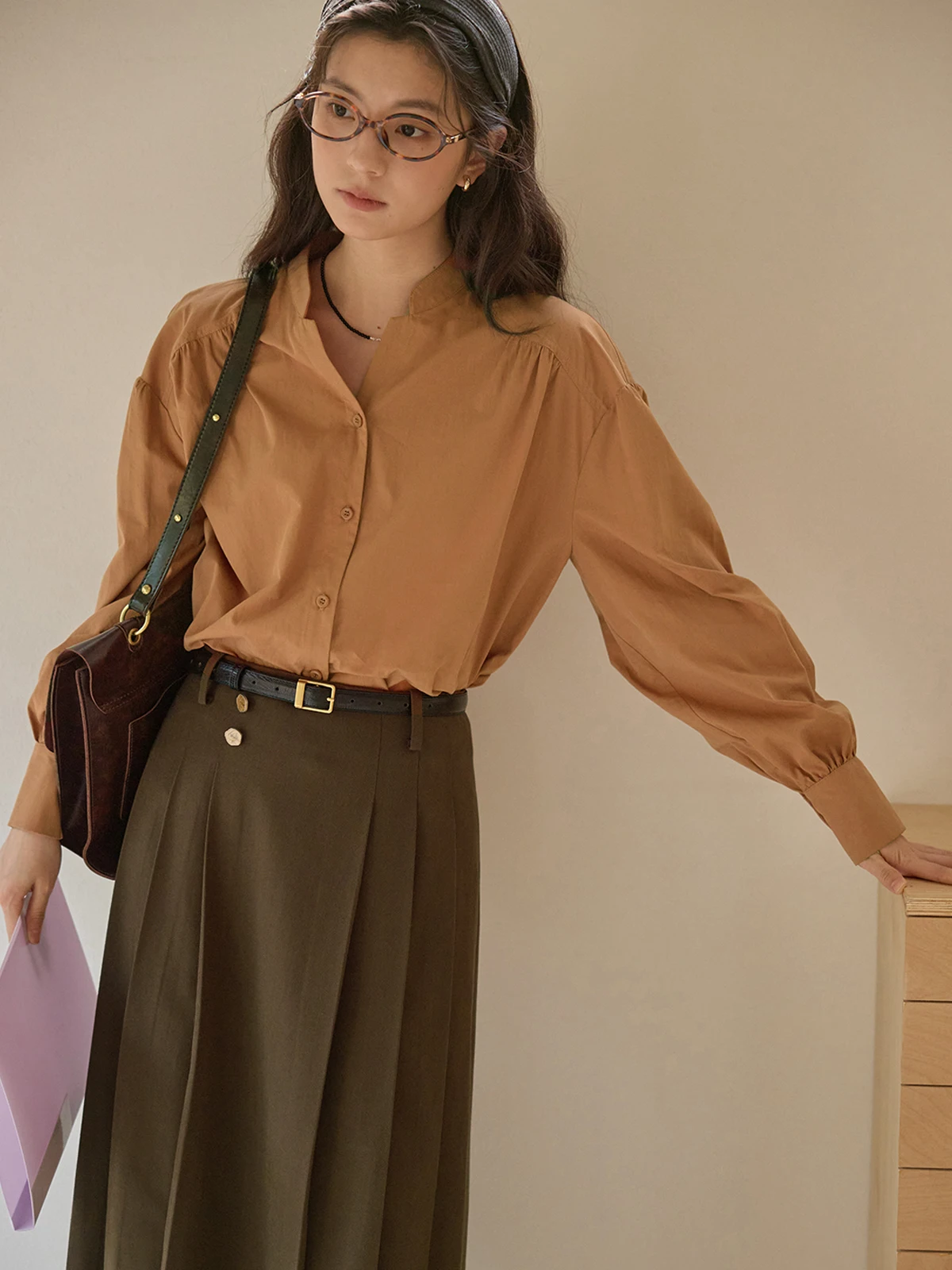 

Женская белая блузка Solighter с V-образным вырезом и рукавами-фонариками, свободного кроя, с длинными рукавами, осенняя, модная, повседневная, из хлопка, для работы