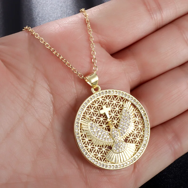 Fashionable and Exquisite Crystal Zircon Hollow Holy Spirit Pendant Peace Dove Cross Necklace Women's Lucky Amulet Jewelry