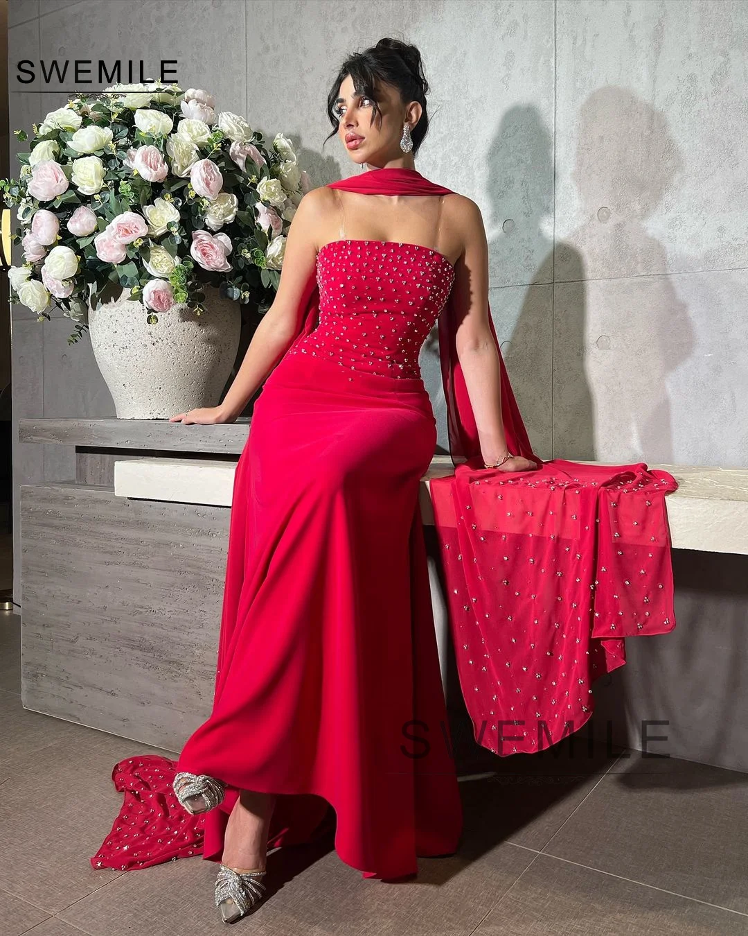 SWEMILE Red A-Line Strapless Zipper Up Sweep Train Sleeveless Dresses For Special Events Prom Dresses Formal Occasion Dresses