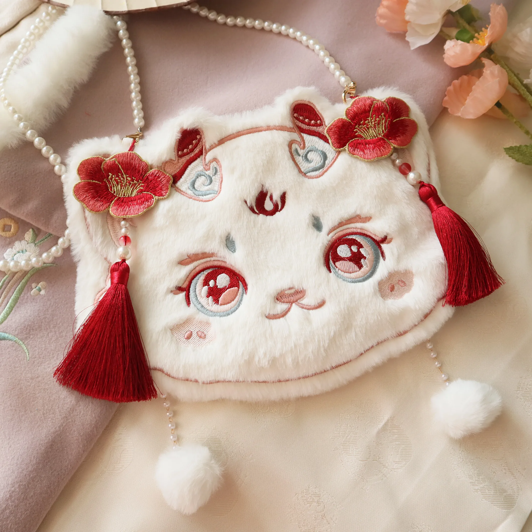 Original Plush Bags Guofeng Embroidery Bag Hanfu Accessories Messenger Bag Women's Niche Embroidery Dragon Shoulder Bags Women