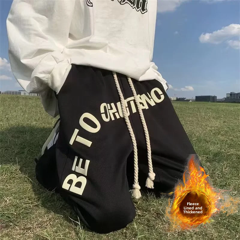 

Модные мужские повседневные брюки в уличном стиле с принтом, на флисовой подкладке, свободного кроя, прямые, из полиэстера, в стиле хип-хоп, осень 2026