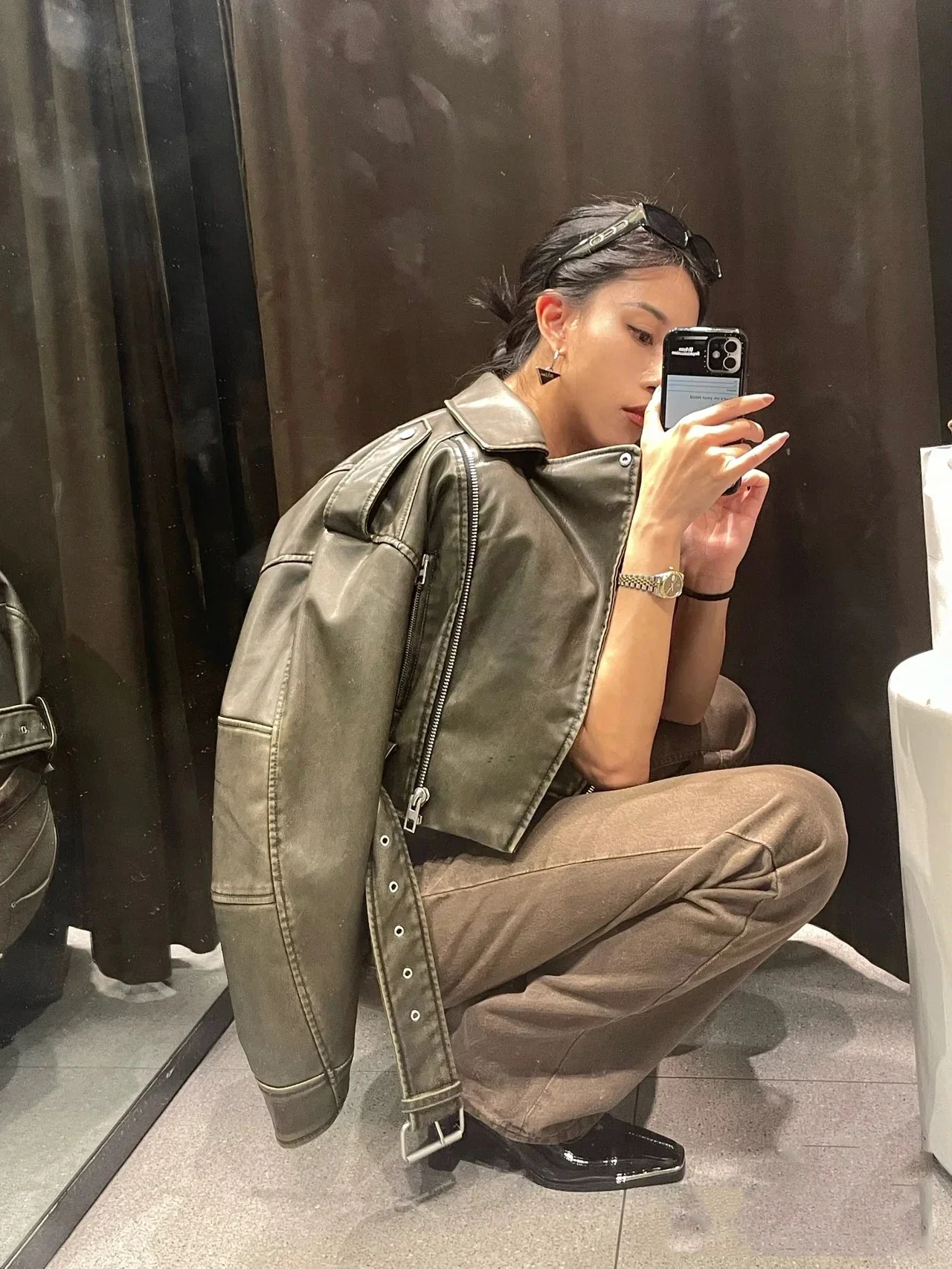 Women Leather Jacket 2023 New Lapel Belt Long Sleeve Zipper Pockets Lady Short Coat Femmle Fashion Motorcycle Leather Coat