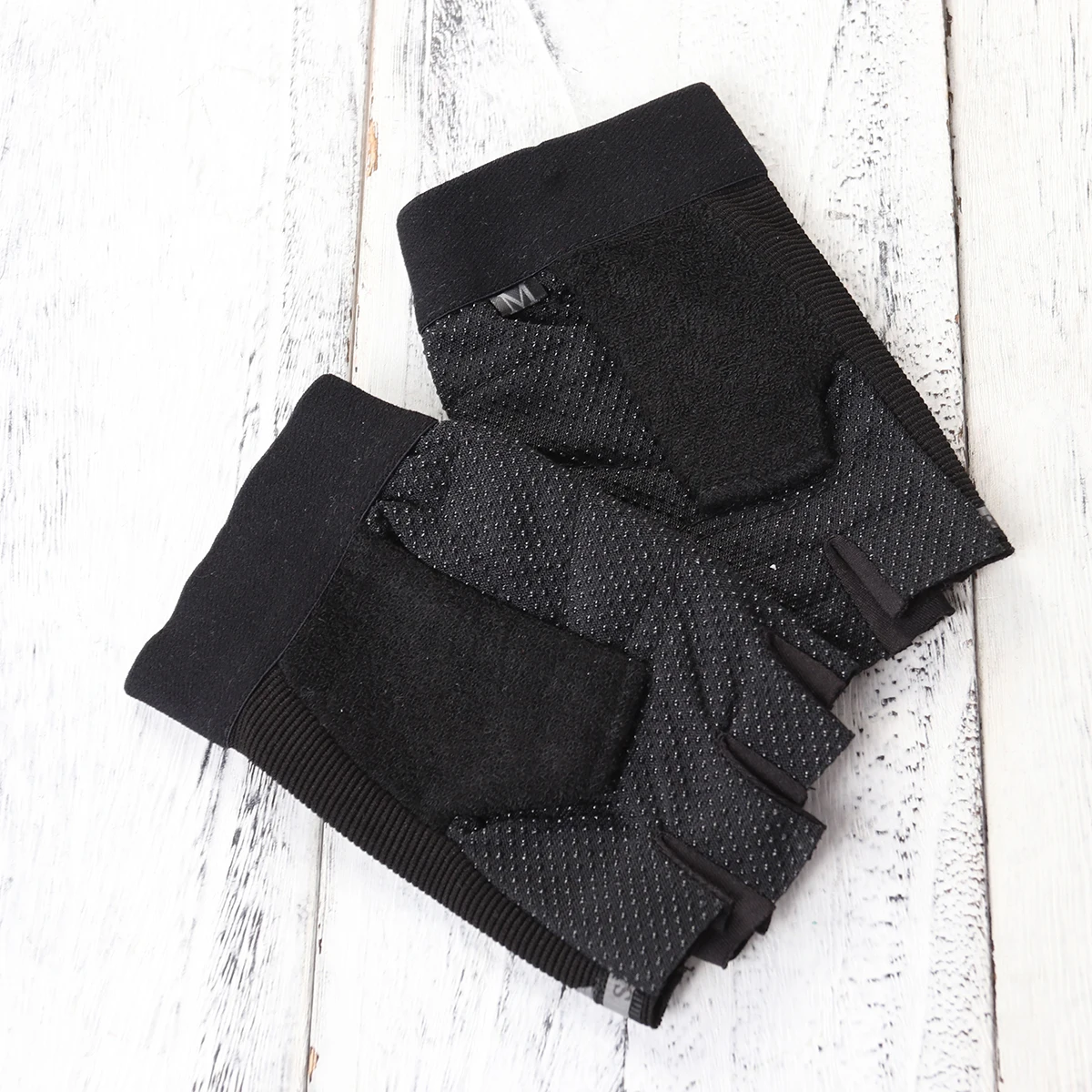 

Half Finger Cycling Gloves Breathable Durable Sweat Absorbing Non Slip Kids Riding Summer Glove Enthusiasts