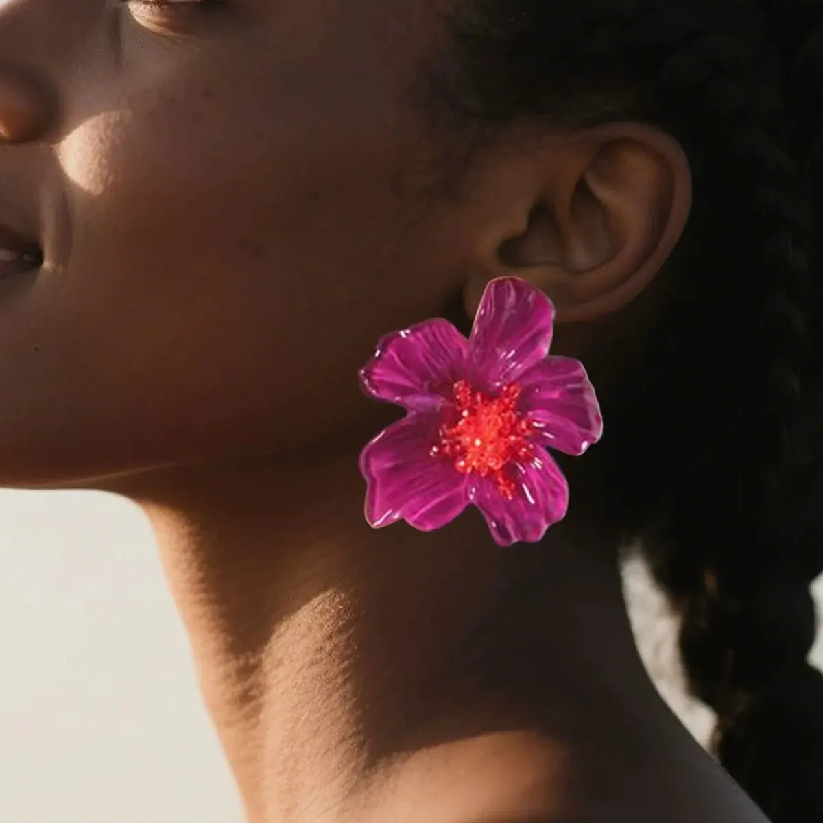 Trendige bunte Harz-Blumen-Ohrringe für Damen, luxuriöser, hochwertiger, eleganter Schmuck für Feiertage und Partys