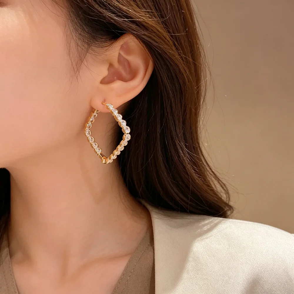 Personalized fashion simple zircon rhombus ear buckle temperament light luxury versatile super flash earrings
