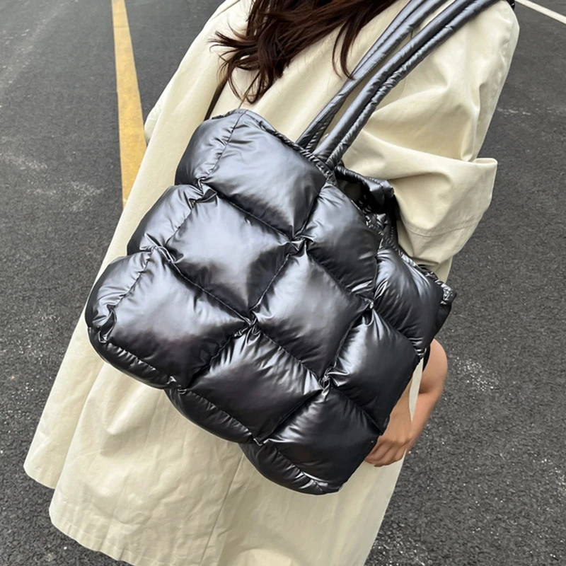 

Tiptoegirls Winter Big Square Soft Elastic Women Tote Bag Unique Nine-grid Shouder Bag High Quality Nylon Fiberfill Lady Handbag