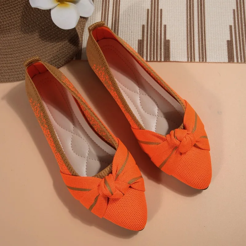 

Women's Flats Non Slip Soft Sole Loafers Pointed Toe Fashion Plus Size Casual Shoes Retro Comfortable Shoes for Women Summer New