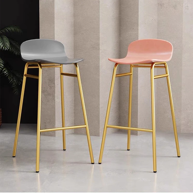 Scandinavische moderne barkrukken Minimalistische metalen verstelbare barstoelen Kappers Comfortabele Sillas tuinmeubelsets