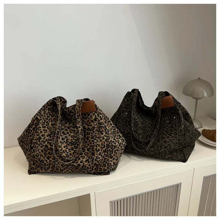 

Leopard Pattern Tote Bag Vintage Canvas Shoulder Bag Fashion Big Capacity Handbag For School Work Shopping