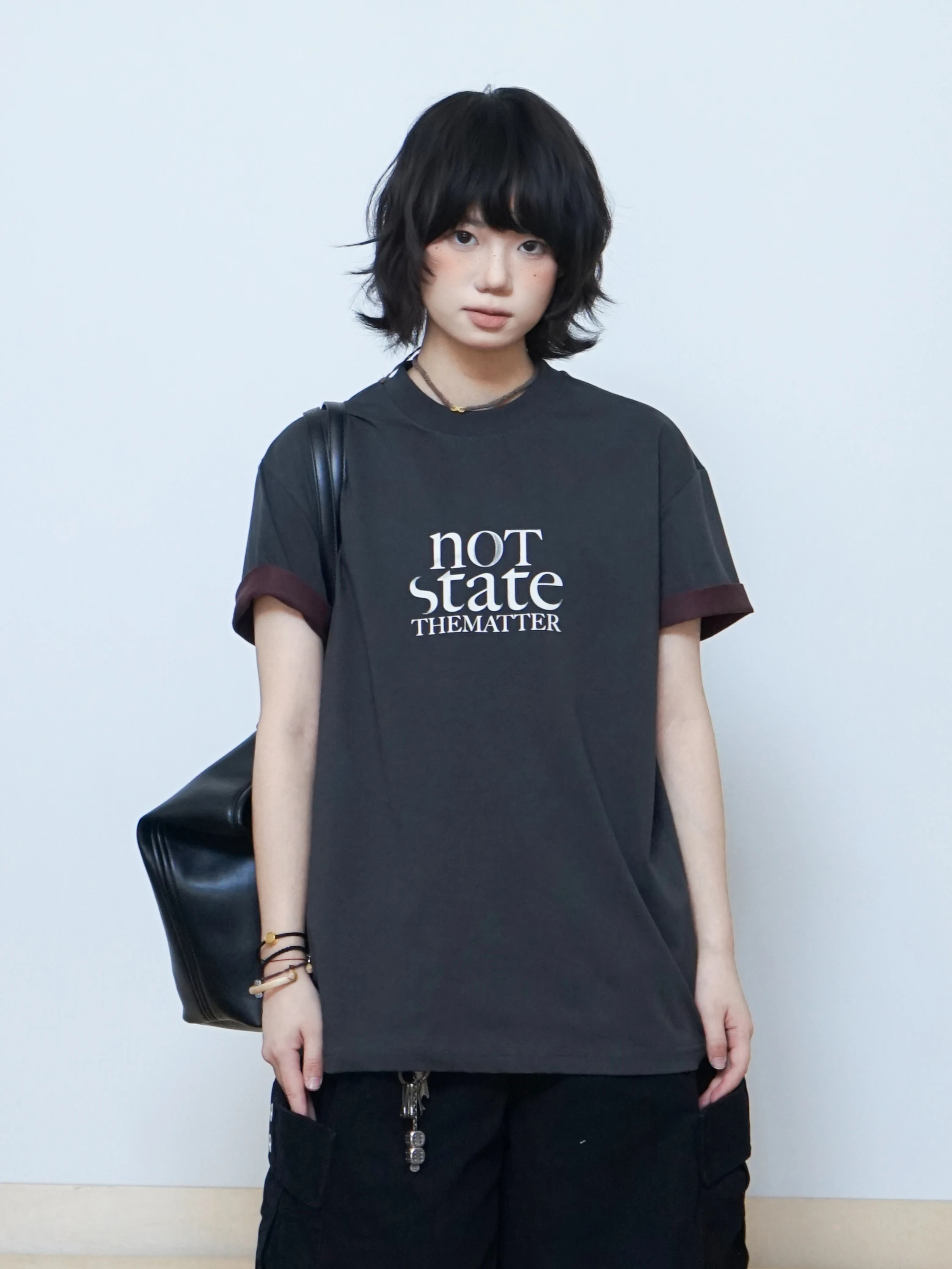 Casual Style Short Sleeve T-Shirt Retro Letter Print Commute Top Cotton round Neck Flip Sleeve Color Block Korean Style Women...