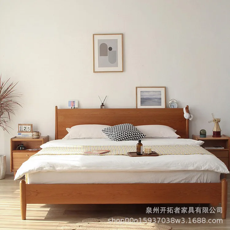 Solid wood bed: The guesthouse's second bedroom is 1.5m cherry wood solid wood single bed, the apartment has a 1.8m master bedro