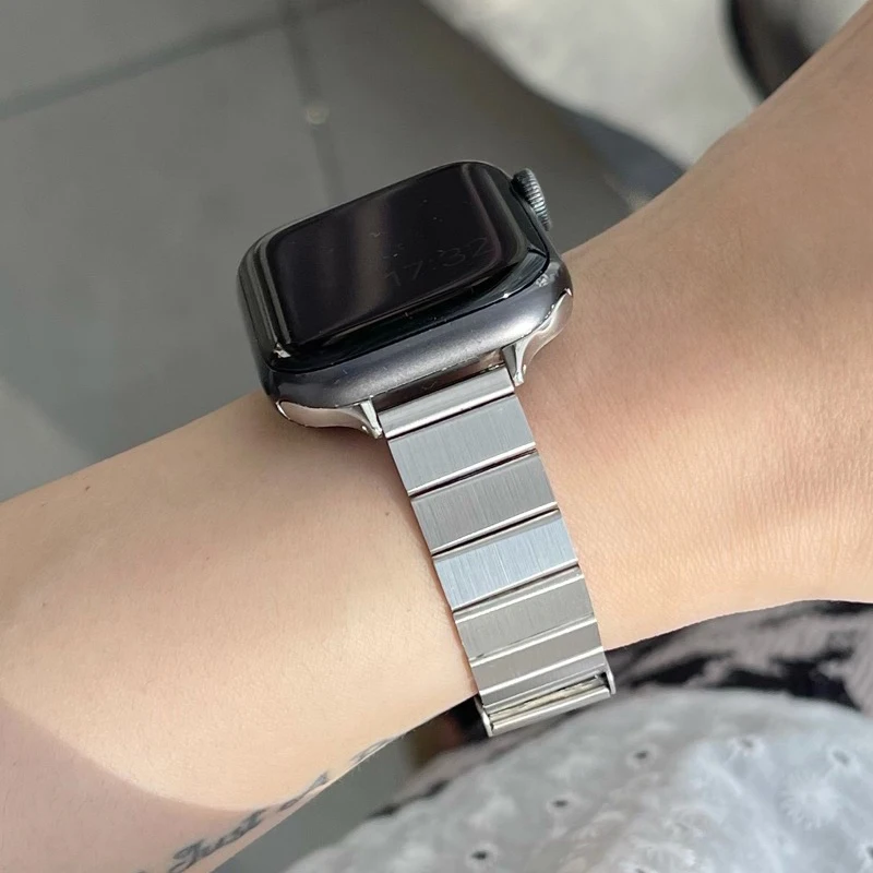 Slim stainless steel strap for apple watch band 41mm 40mm 38mm 45mm 44mm 42mm strap iwatch ultra ultra2 49mm series 9 8 7 6 5 se